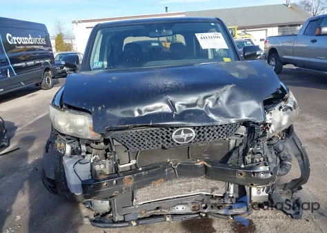 2010 Scion Xb z USA, uszkodzony, nr VIN JTLZE4FE6A1101322